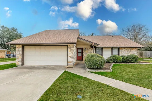 $319,900 | 8813 Trailridge Drive, Temple, TX 76502