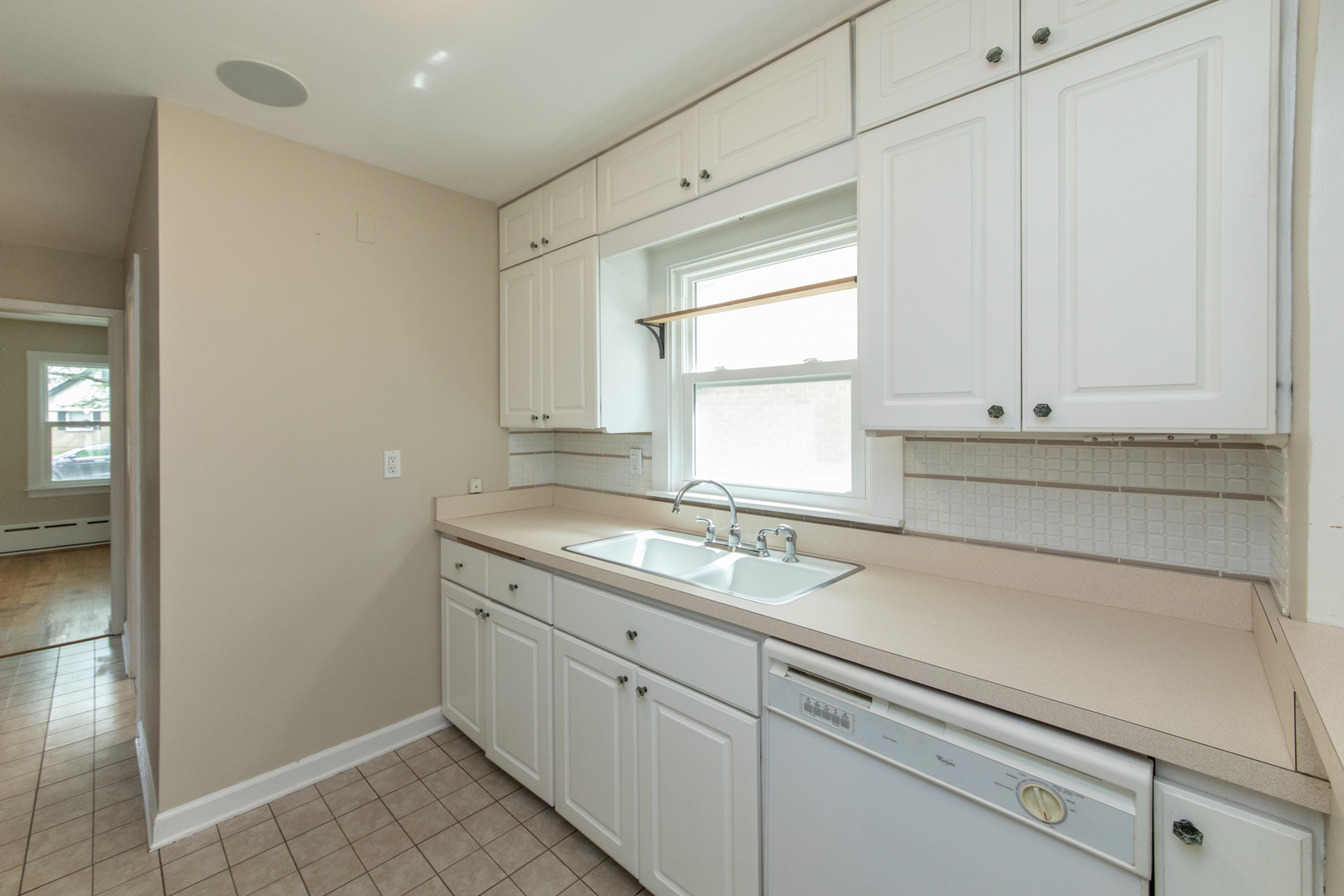 111 South Rose Avenue Park Ridge, IL 60068 - Photo 8 of 21