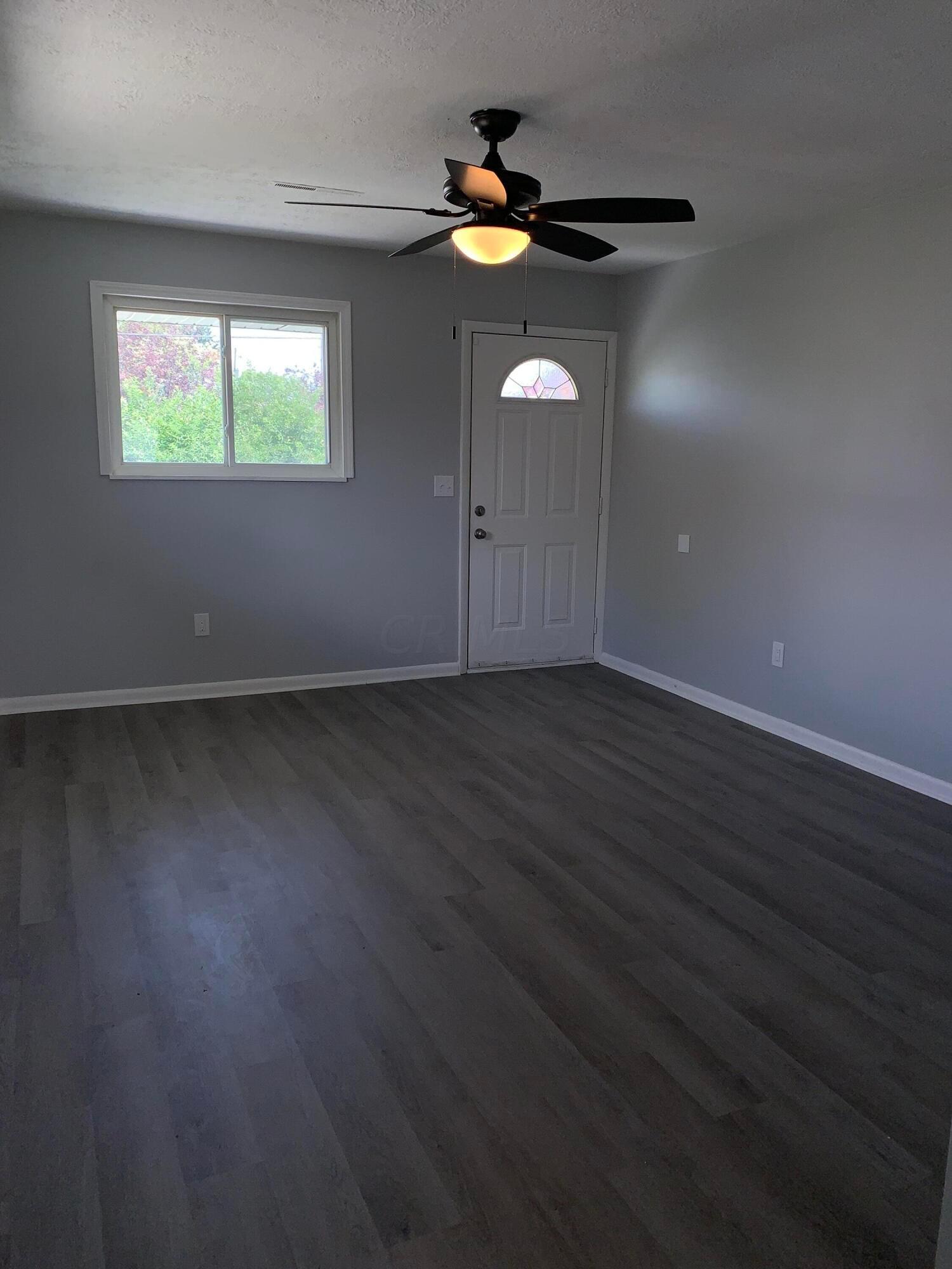 925 Hilock Road Columbus, OH 43207 - Photo 10 of 18 908AE9FC-7D68-419B-A4EA-607F82848A78