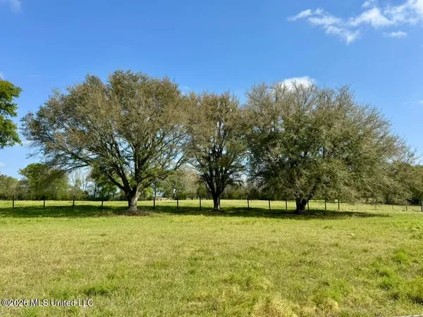 $142,750 | 9 Green Acres Drive, Canton, MS 39046