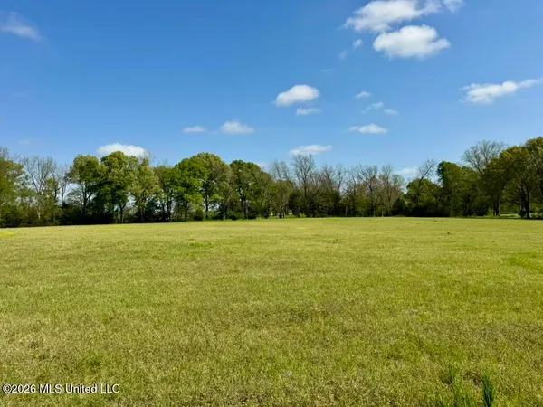 $142,750 | 9 Green Acres Drive, Canton, MS 39046