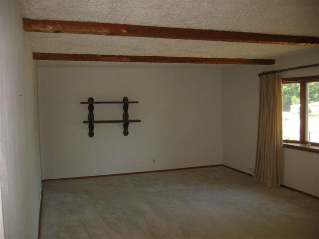 2210 Northwest Raintree Drive New Castle, IN 47362 - Photo 2 of 12 Gallery Image 2