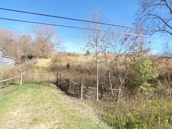 $320,000 | 107 Edgewood/crusenberry Road, Saltville, VA 24370