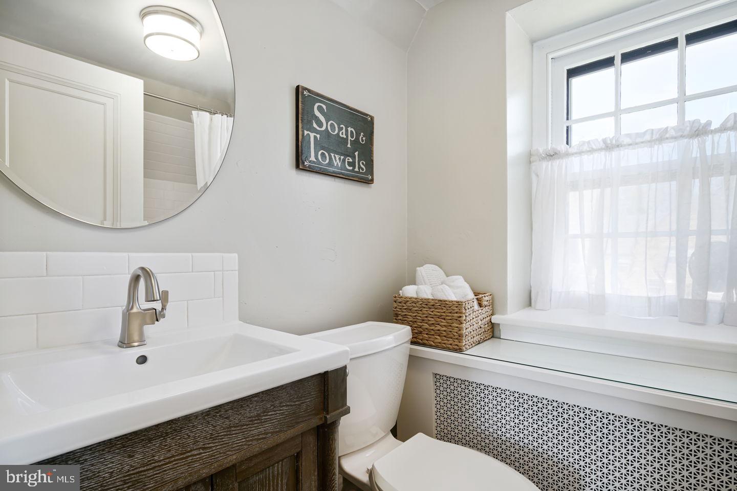 1017 Wellington Road Jenkintown, PA 19046 - Photo 27 of 35 Gallery Image 27
