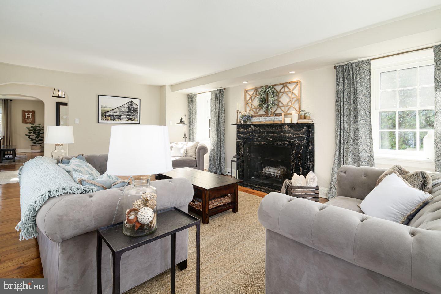 1017 Wellington Road Jenkintown, PA 19046 - Photo 6 of 35 Gallery Image 6