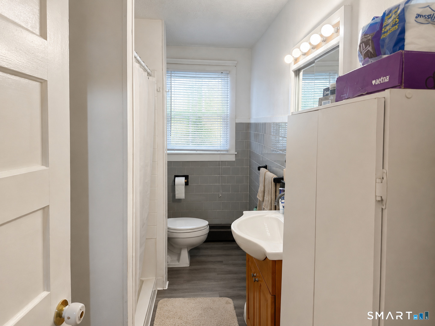209 Camp Street Meriden, CT 06450 - Photo 21 of 21 2nd floor bathroom