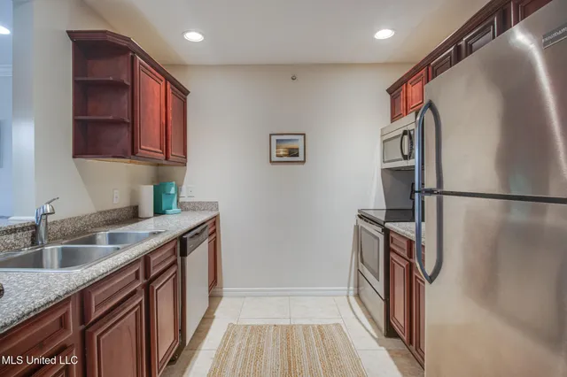 $168,900 | 1282 Beach Boulevard, Unit 208, Biloxi, MS 39530