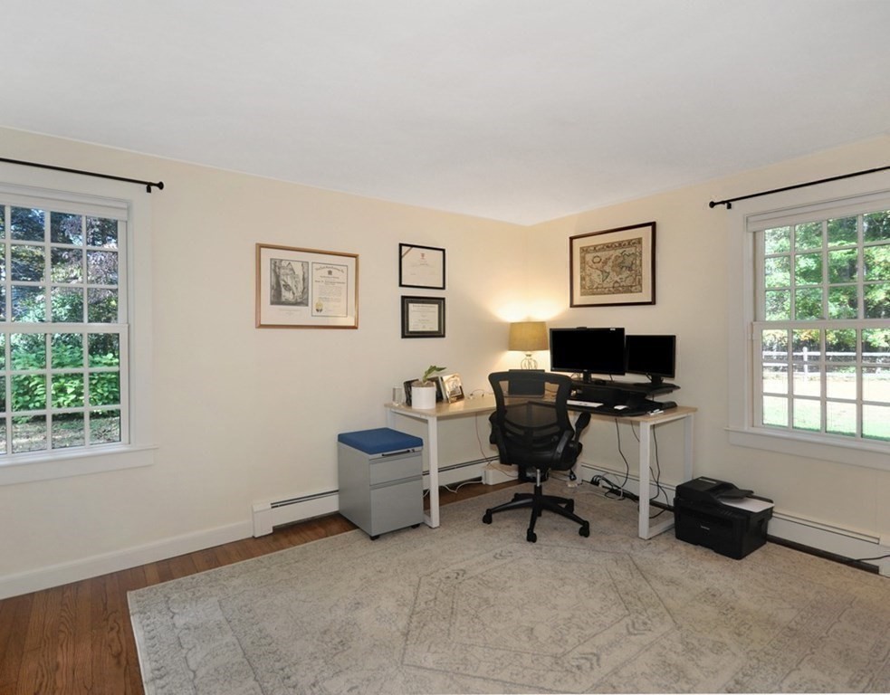 353 Deacon Haynes Road Concord, MA 01742 - Photo 13 of 41