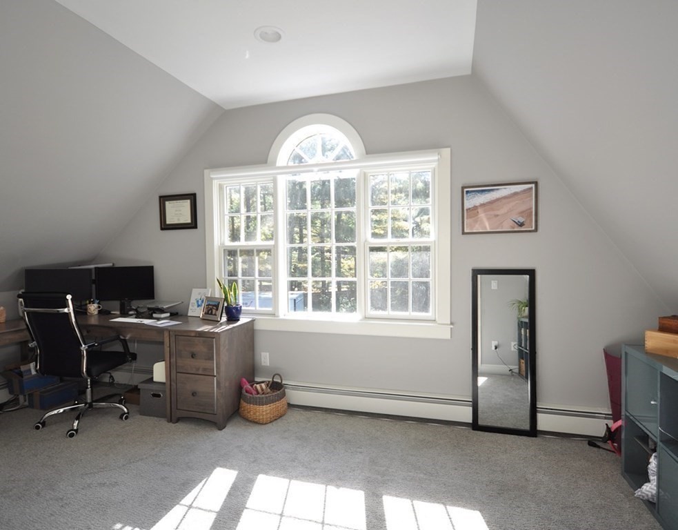 353 Deacon Haynes Road Concord, MA 01742 - Photo 19 of 41