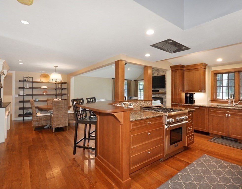 353 Deacon Haynes Road Concord, MA 01742 - Photo 7 of 41