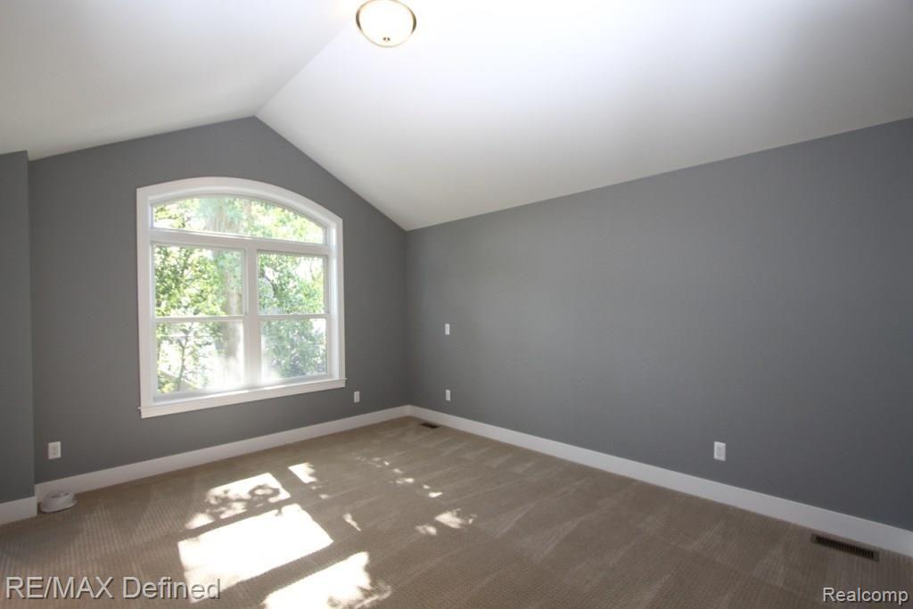 656 Ruffner Avenue Birmingham, MI 48009 - Photo 20 of 26 IMG_5431.JPG