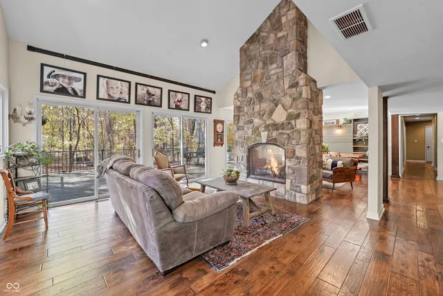 $1,495,000 | 11416 Forest Knoll Circle, Fishers, IN 46037