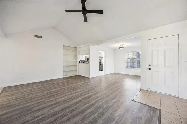 $359,900 | 1424 Broadmoor Drive, Richardson, TX 75082