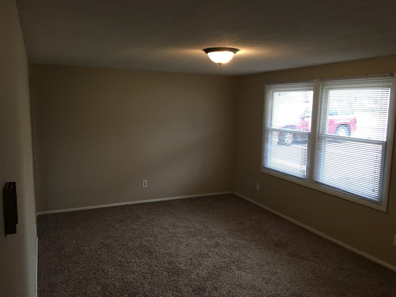4929 Rothman Road Fort Wayne, IN 46835 - Photo 5 of 30 Gallery Image 5