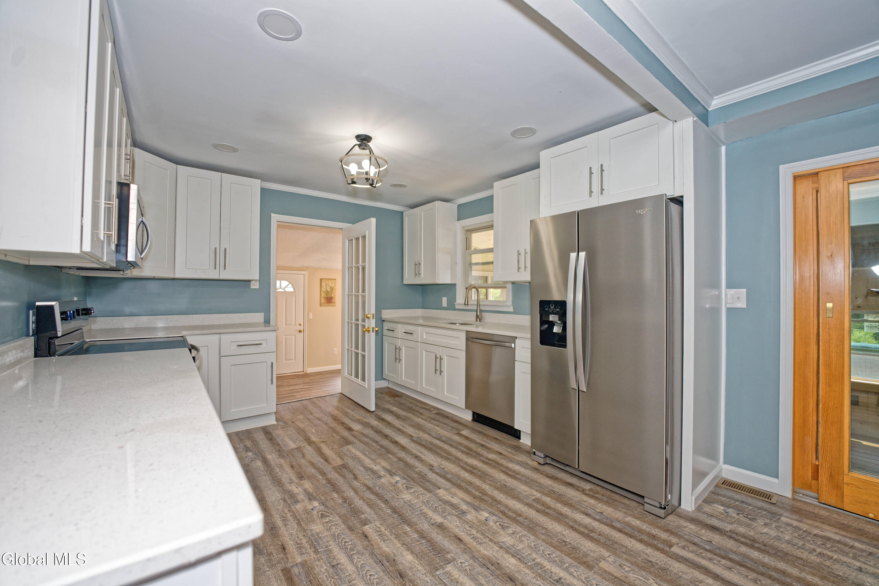 1161 Highbridge Road Rotterdam, NY 12303 - Photo 8 of 34 2 Kitchen 1