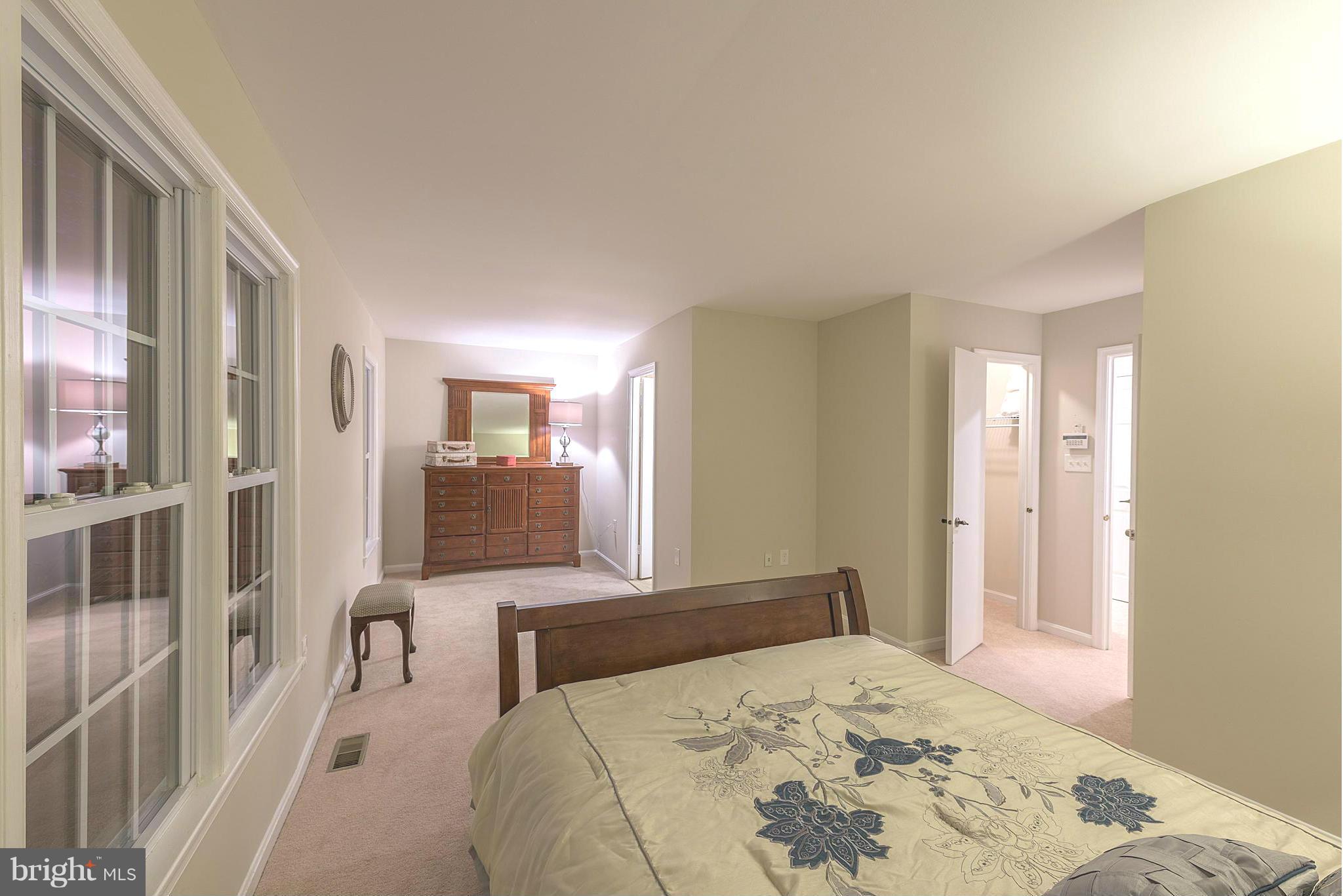 9122 Fisteris Court Springfield, VA 22152 - Photo 11 of 27 Bedroom (Master)