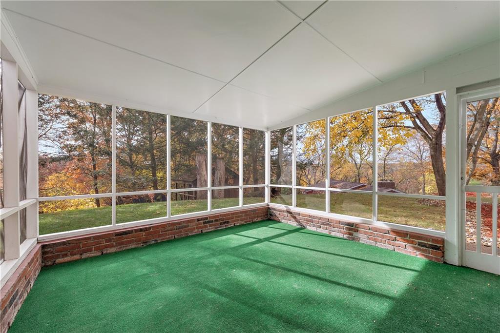 8210 Bramble Lane Pittsburgh, PA 15237 - Photo 23 of 25 a view of an empty room with a large window