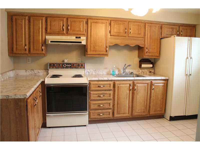 39 Browntown Road Avella, PA 15312 - Photo 3 of 15 Kitchen.