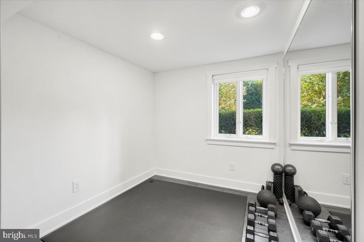 10801 Spring Knoll Drive Potomac, MD 20854 - Photo 59 of 100
