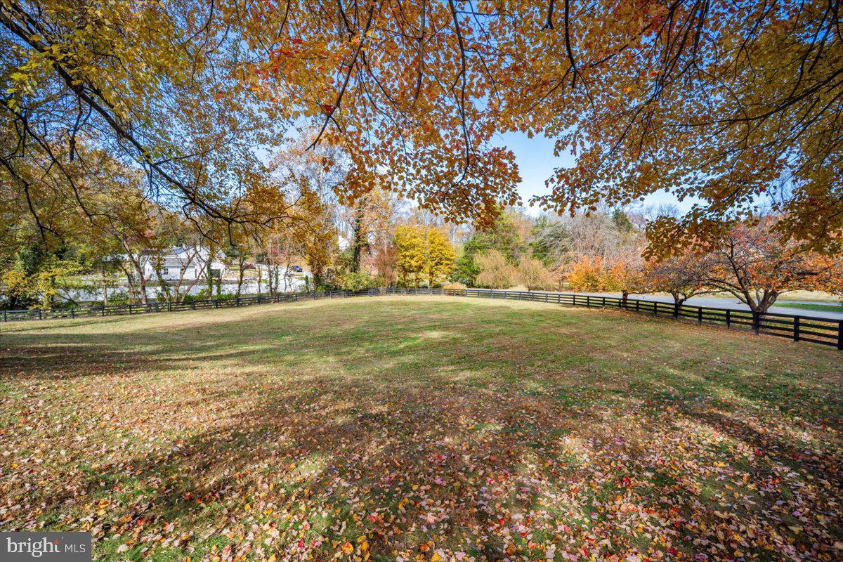 10801 Spring Knoll Drive Potomac, MD 20854 - Photo 98 of 100