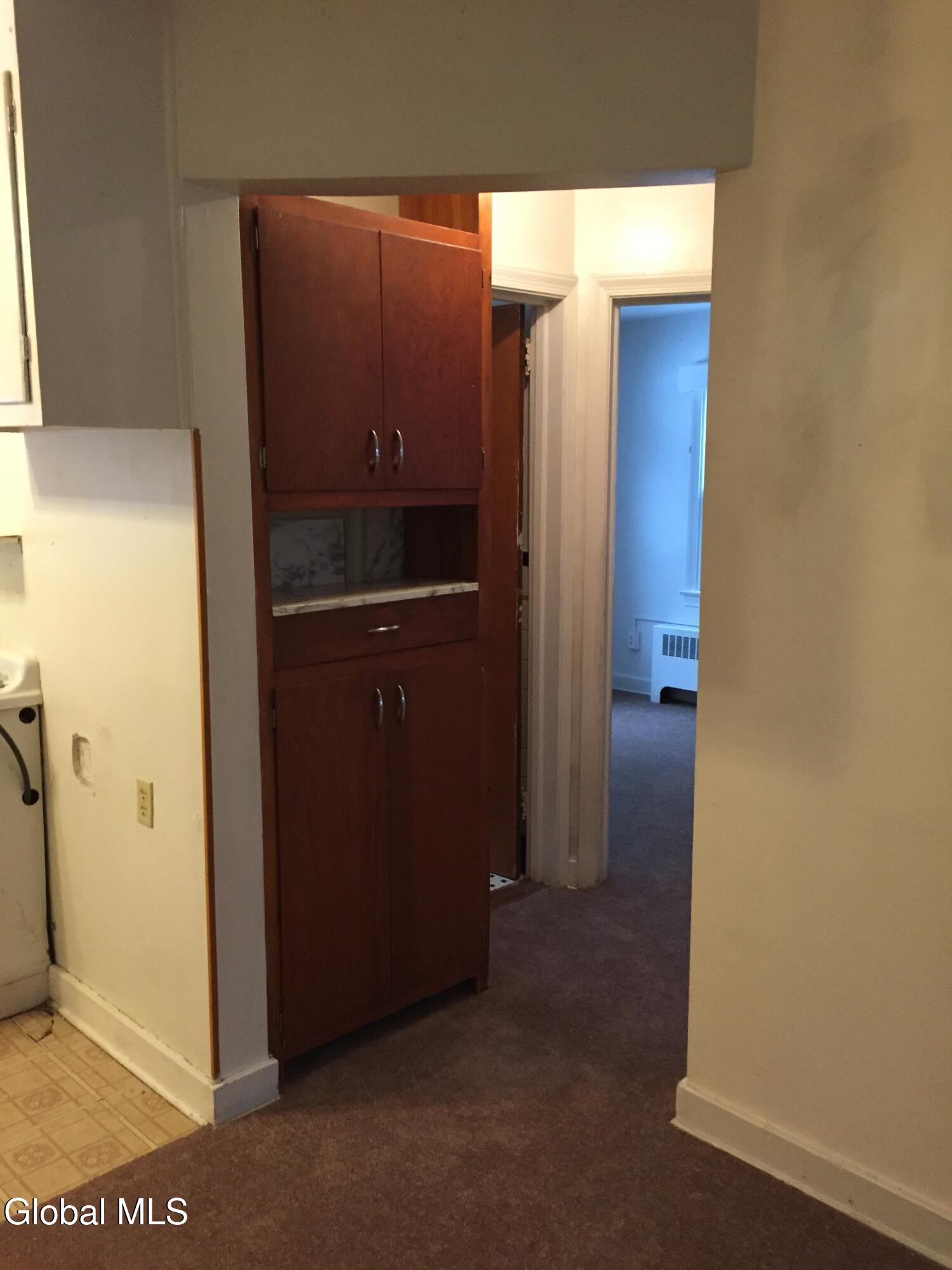 2237 Ghents Road Rotterdam, NY 12306 - Photo 5 of 32 3 (1)