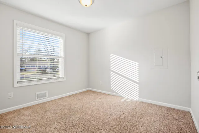 $3,200 | 222 Elmwood Court, Brick, NJ 08723