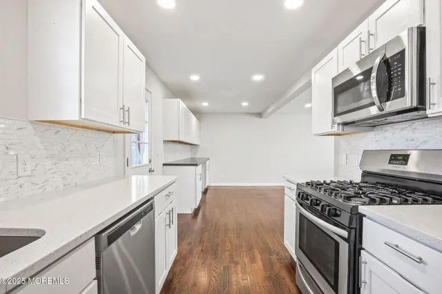 $3,200 | 222 Elmwood Court, Brick, NJ 08723