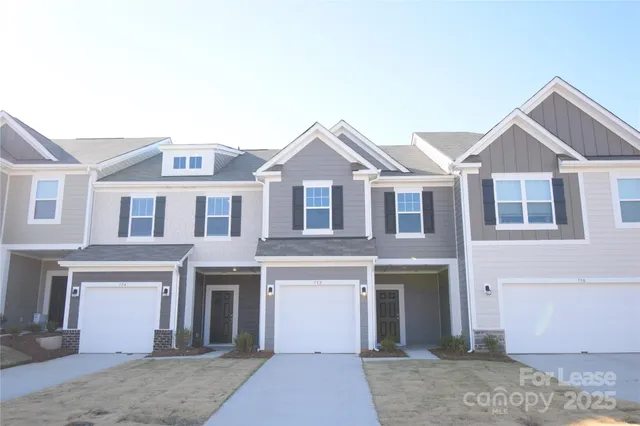 $2,125 | 752 Kitfox Drive Northwest, Concord, NC 28027