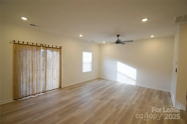 $2,050 | 752 Kitfox Drive Northwest, Concord, NC 28027