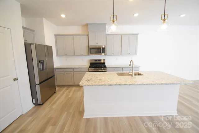 $2,050 | 752 Kitfox Drive Northwest, Concord, NC 28027