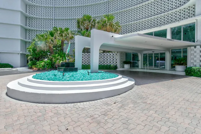 $15,000 | 2780 South Ocean Boulevard, Unit 112, Palm Beach, FL 33480