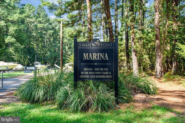 a view of sign board