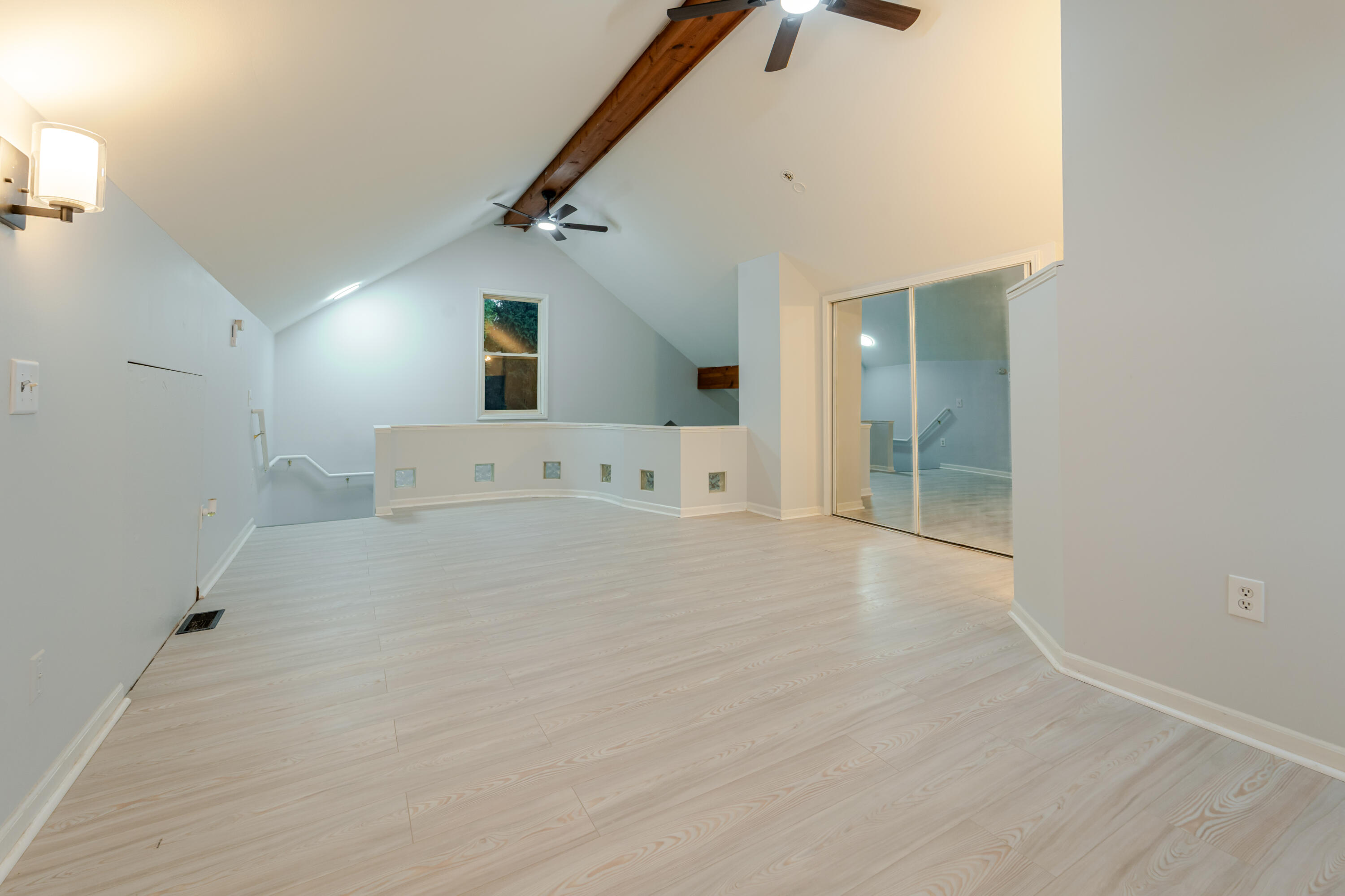 16923 Stephens Eastpointe, MI 48021 - Photo 23 of 25 Upper