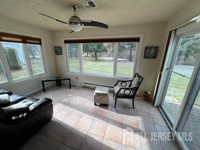 $389,000 | 718 A Victoria Court, Monroe Township, NJ 08831