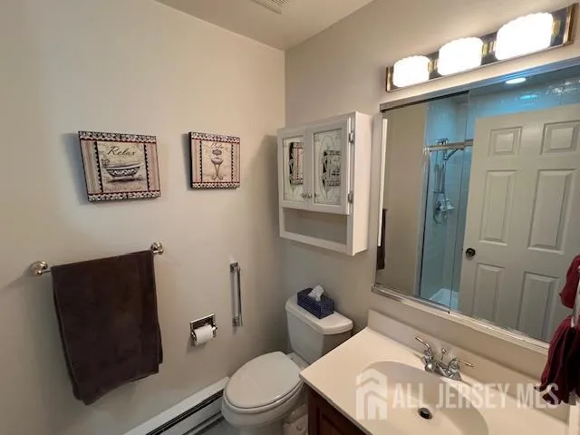 $389,000 | 718 A Victoria Court, Monroe Township, NJ 08831