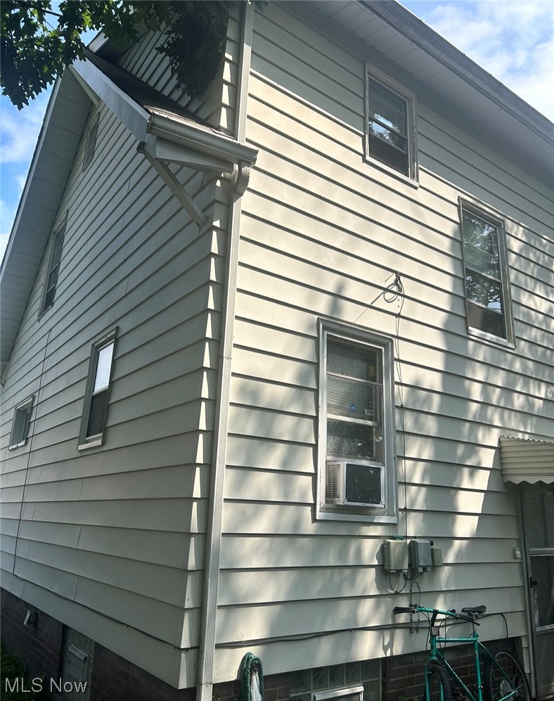 1450 Clearaire Road Cleveland, OH 44110 - Photo 3 of 27 View of home's exterior
