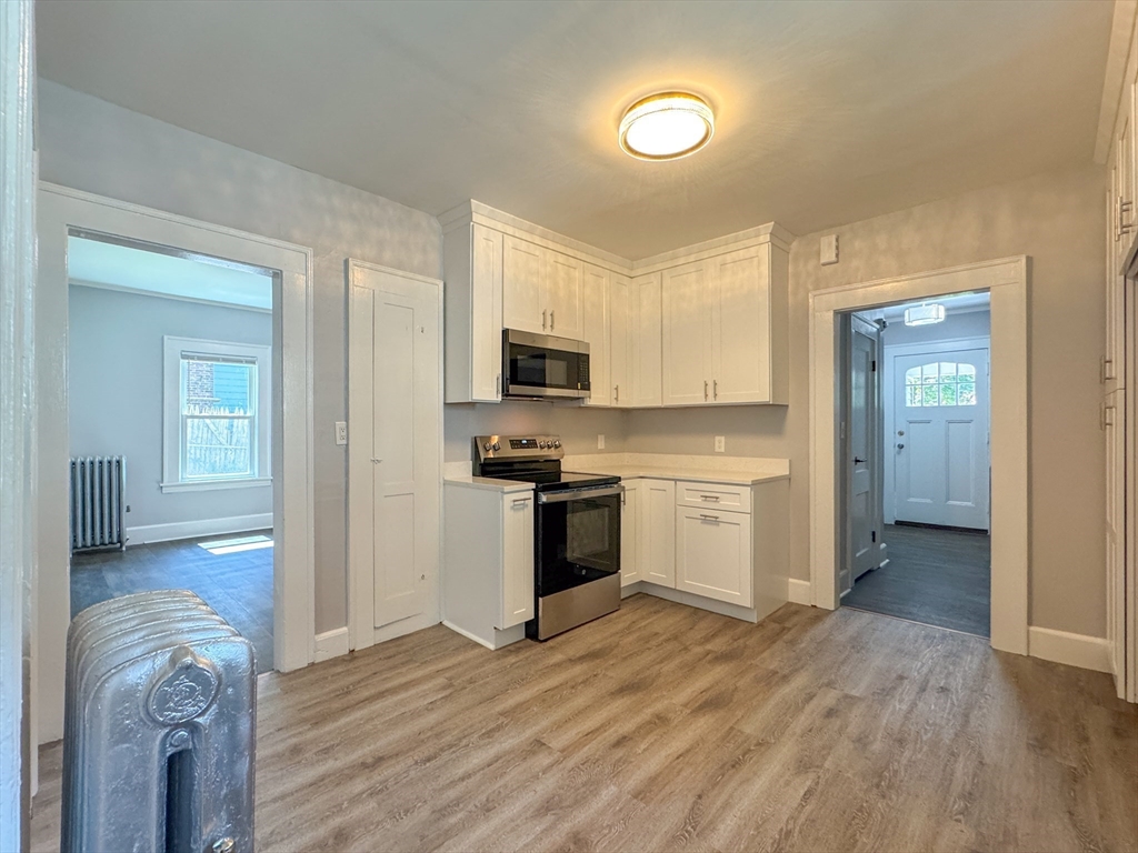 185 Leyfred Terrace Springfield, MA 01108 - Photo 9 of 35