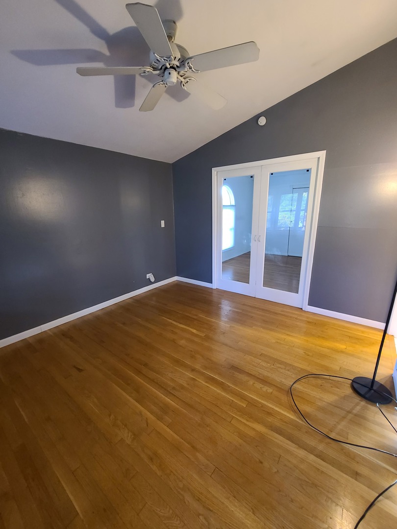 5S511 Radcliff Road Naperville, IL 60563 - Photo 13 of 22