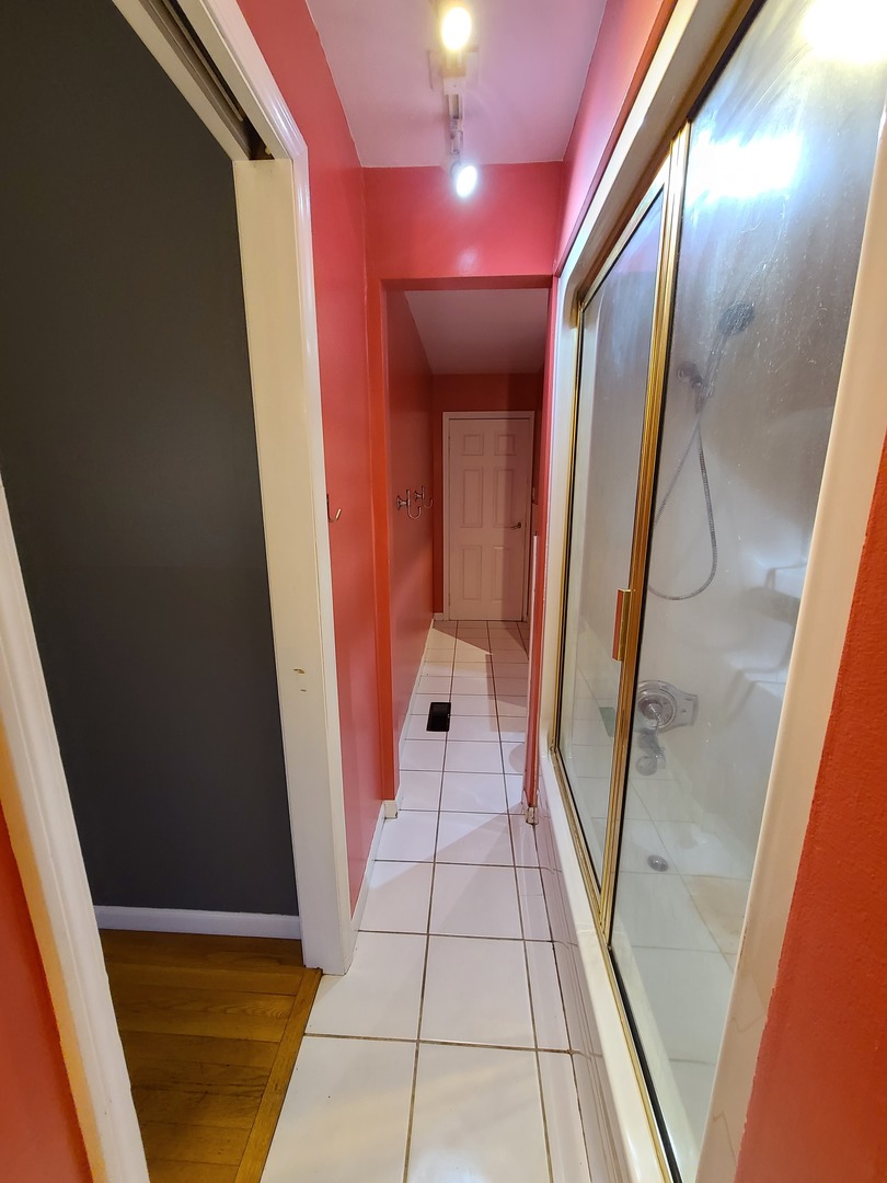 5S511 Radcliff Road Naperville, IL 60563 - Photo 17 of 22