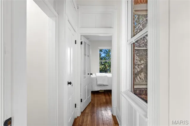 $329,900 | 2643 Ann Avenue, St. Louis, MO 63104