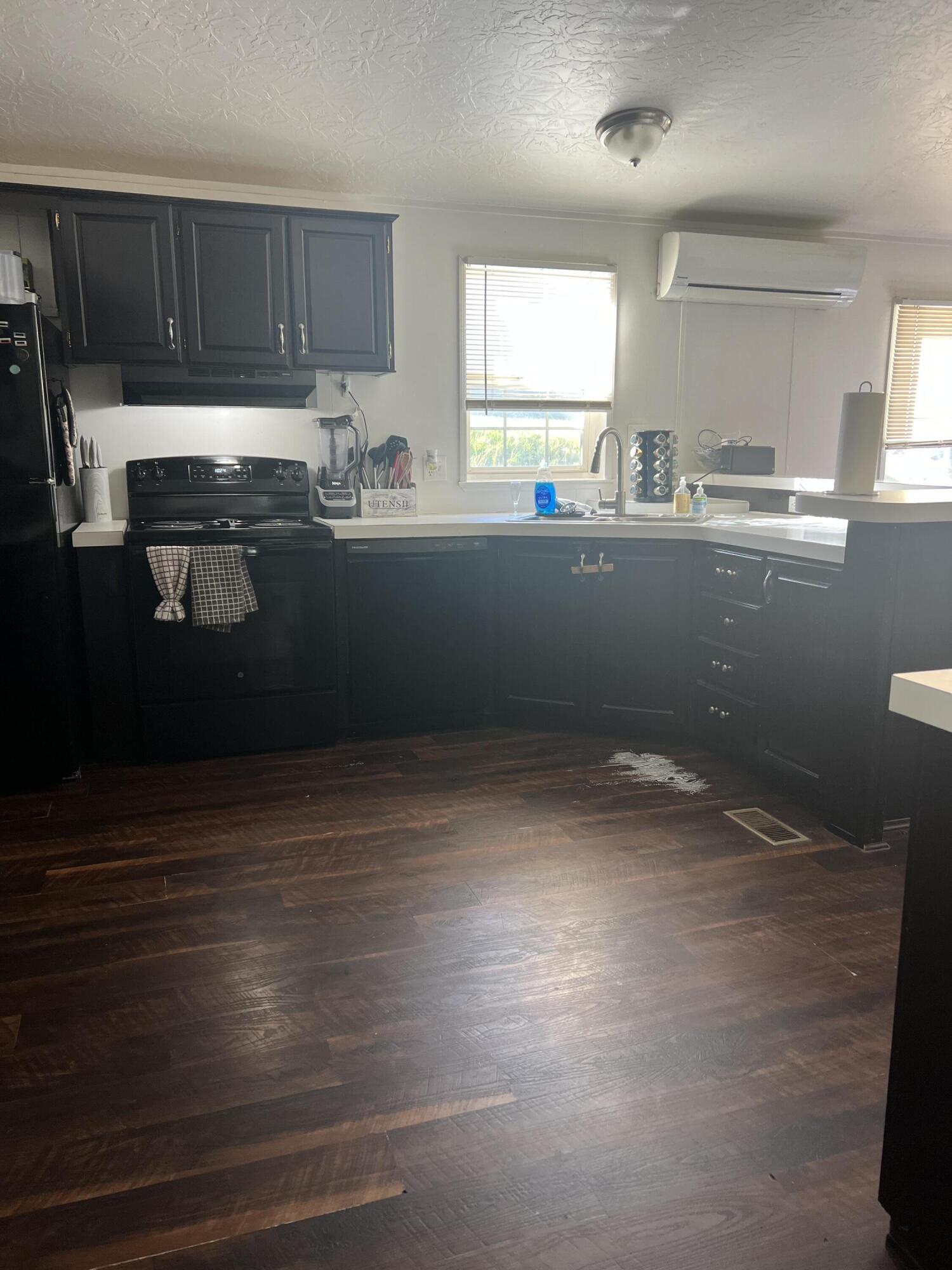 4000 Round Lake Road, Unit 106 Klamath Falls, OR 97601 - Photo 12 of 20