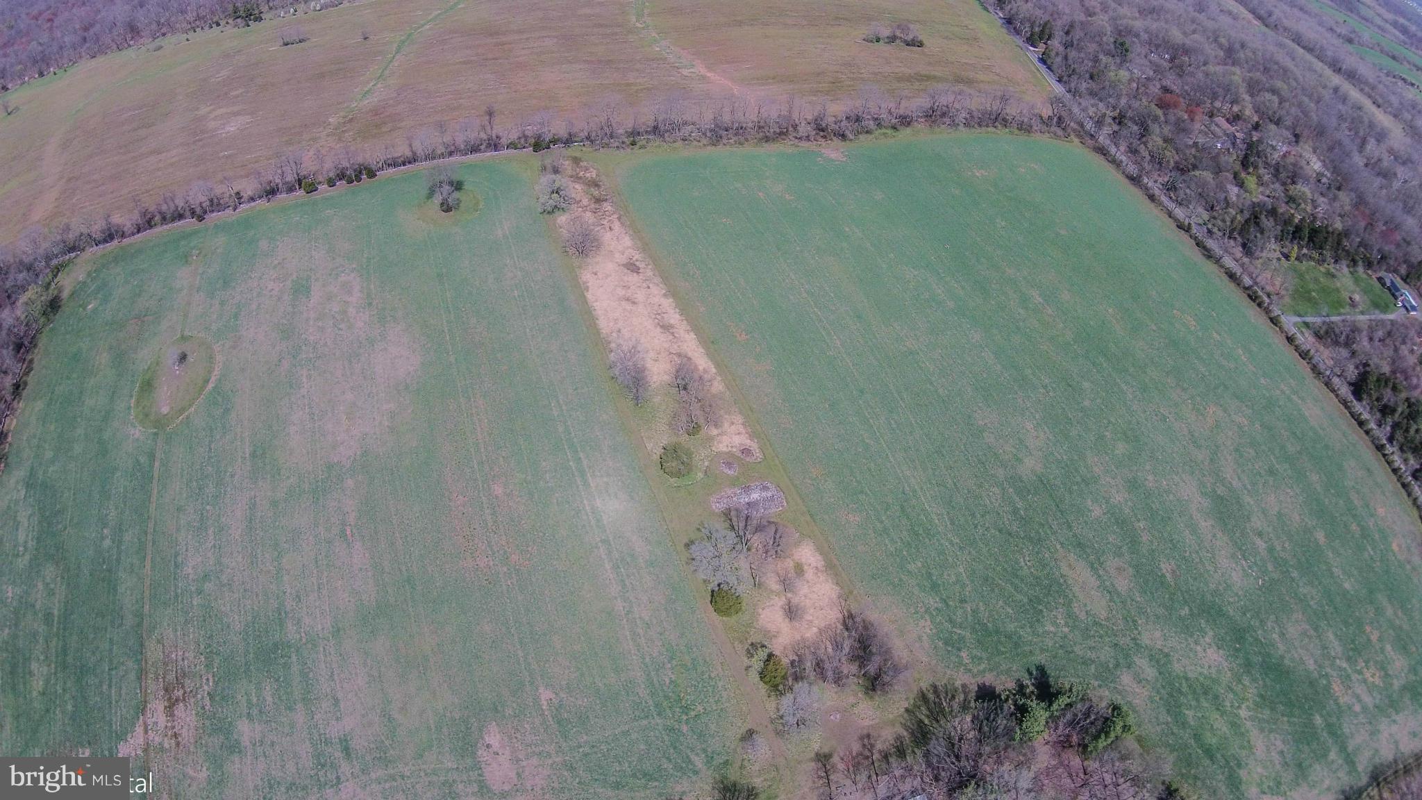 17300 White Ground Road Boyds, MD 20841 - Photo 16 of 18 a view of a wooden fence