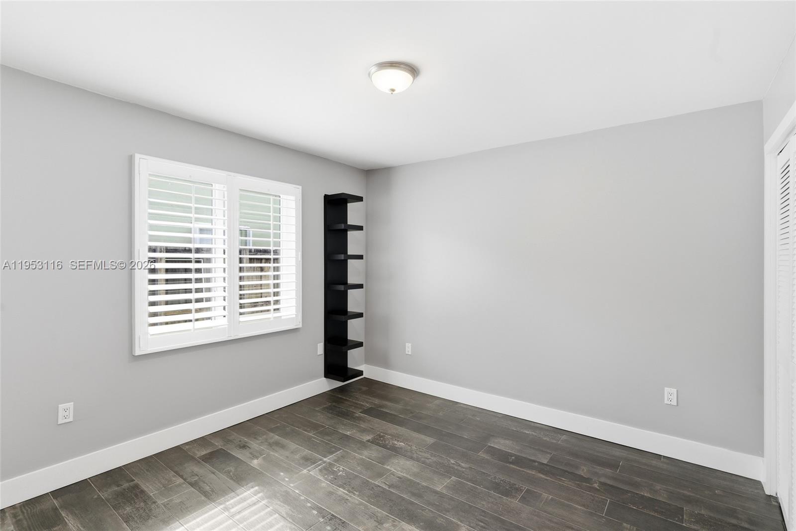 5976 Southwest 88th Place Miami, FL 33173 - Photo 28 of 39