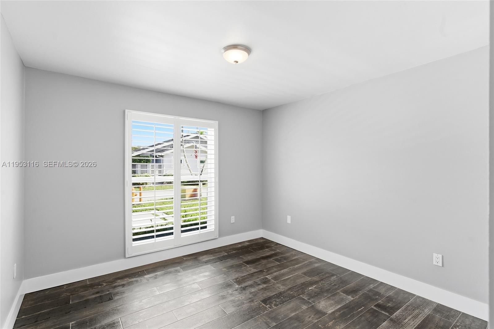 5976 Southwest 88th Place Miami, FL 33173 - Photo 29 of 39