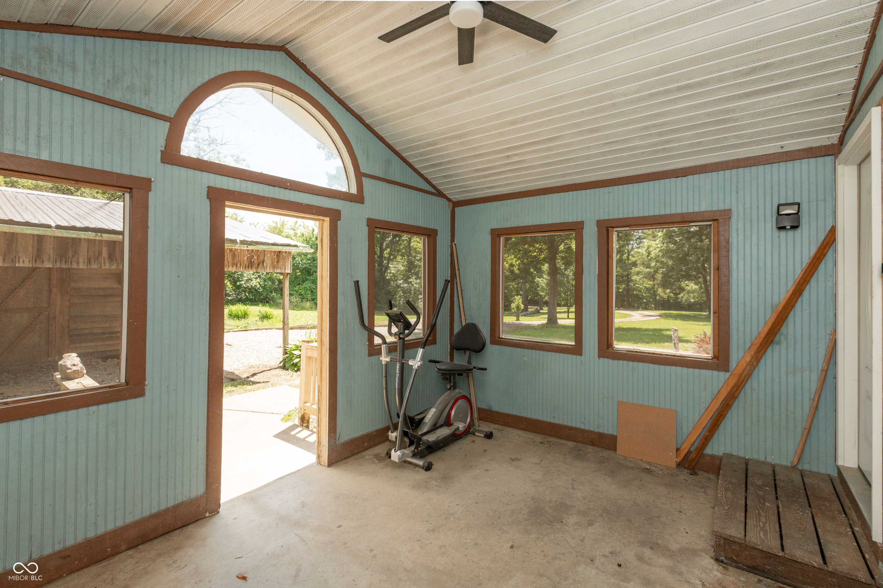 307 Kelp Grove Road Nashville, IN 47448 - Photo 7 of 27 Gallery Image 7