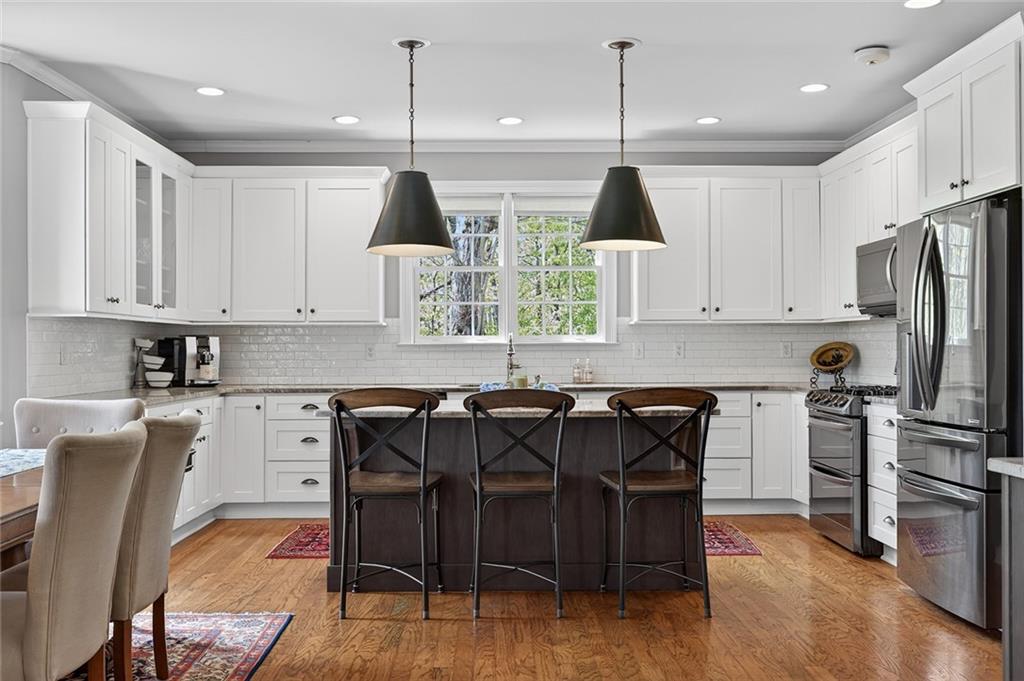 27 Christopher Ridge Northwest Cartersville, GA 30121 - Photo 13 of 80