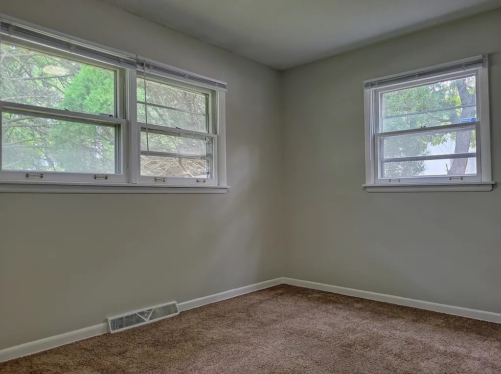 1808 13th Street Winthrop Harbor, IL 60096 - Photo 9 of 28