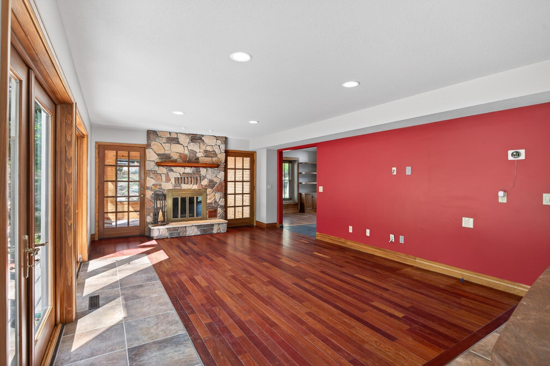 8750 Hunters Way Apple Valley, MN 55124 - Photo 29 of 98