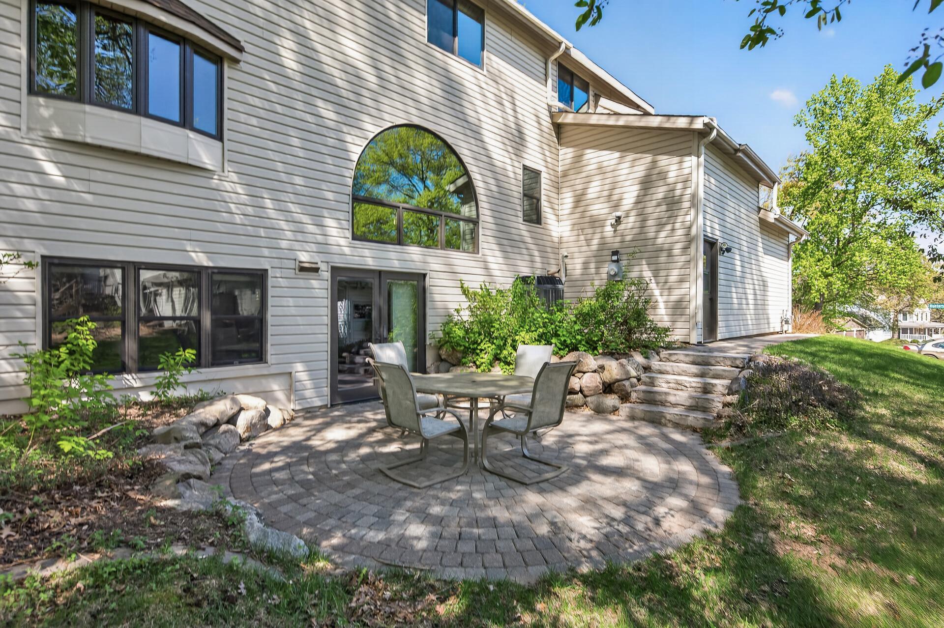 8750 Hunters Way Apple Valley, MN 55124 - Photo 85 of 98