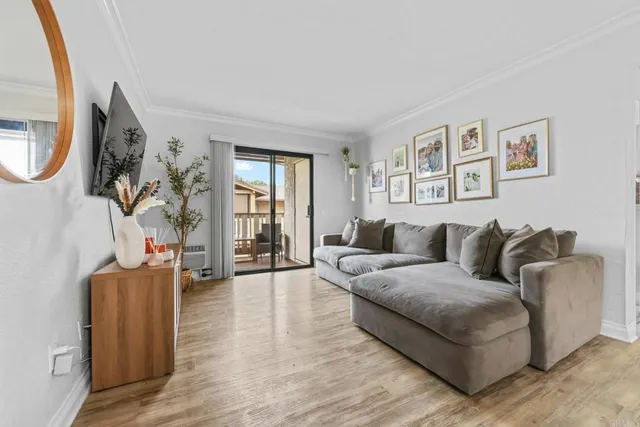 $417,000 | 1423 Graves Avenue, Unit 238, El Cajon, CA 92021